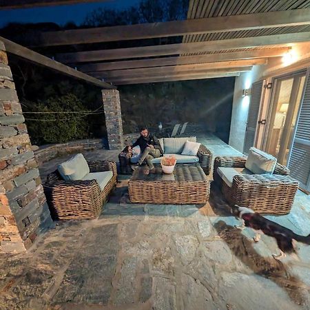 Cycladic Villa With Sea View! Ioulis Bagian luar foto