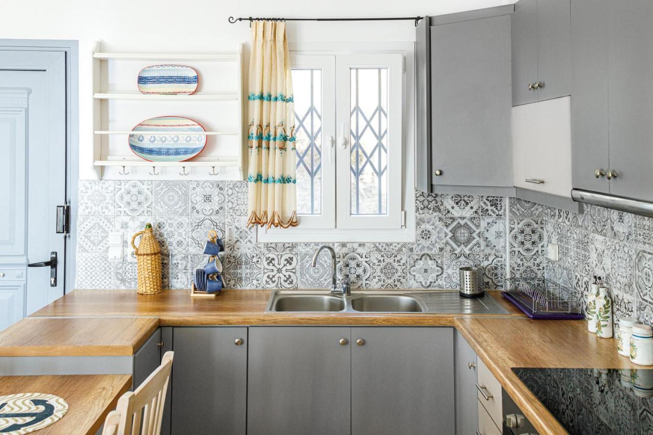 Cycladic Villa With Sea View! Ioulis Bagian luar foto