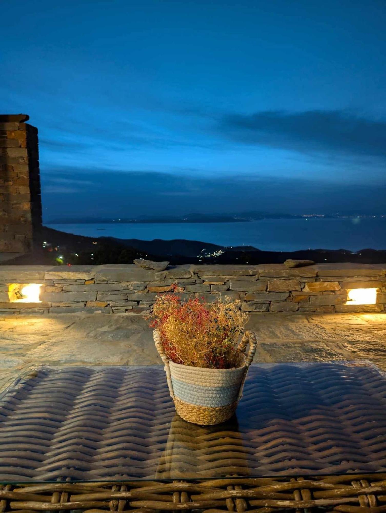 Cycladic Villa With Sea View! Ioulis Bagian luar foto